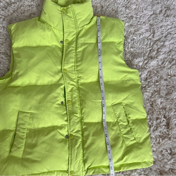 A New Day Women’s Puffer Vest Sleevless Jacket - Size S - Picture 7 of 9